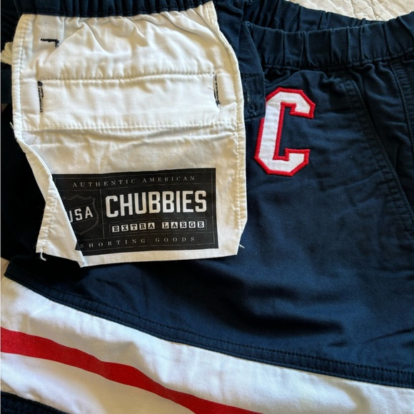 Chubbies original 5.5” The Eruzione’s shorts XL - Picture 2 of 3